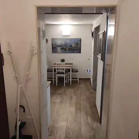 Апартаменти Beautiful Барі